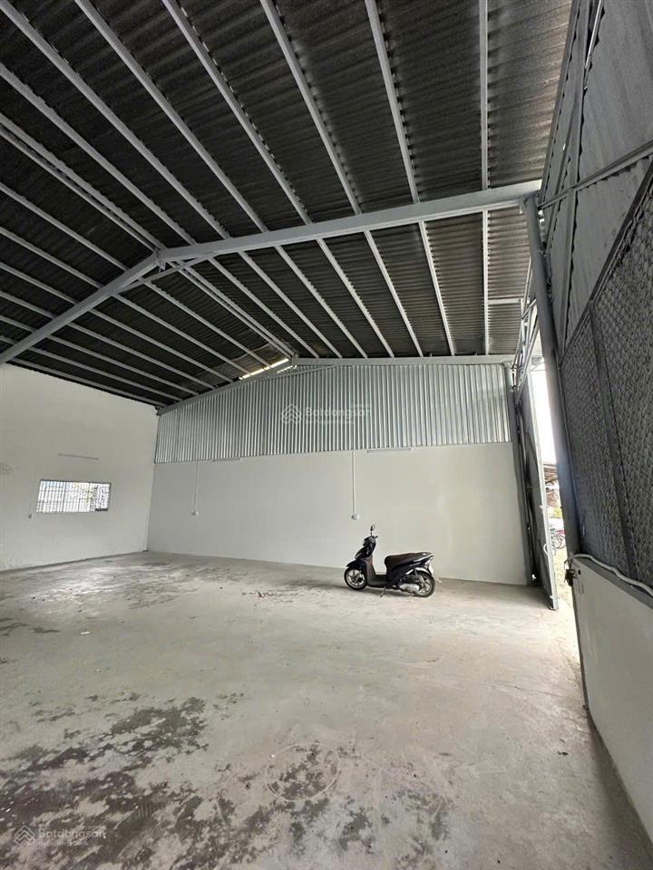 Cho thuê kho, nhà xưởng 200m2 tại đặng thúc vịnh, đông thạnh, hóc môn, 10 triệu vnd