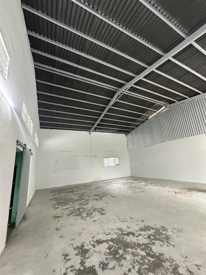 Cho thuê kho, nhà xưởng 200m2 tại đặng thúc vịnh, đông thạnh, hóc môn, 10 triệu vnd