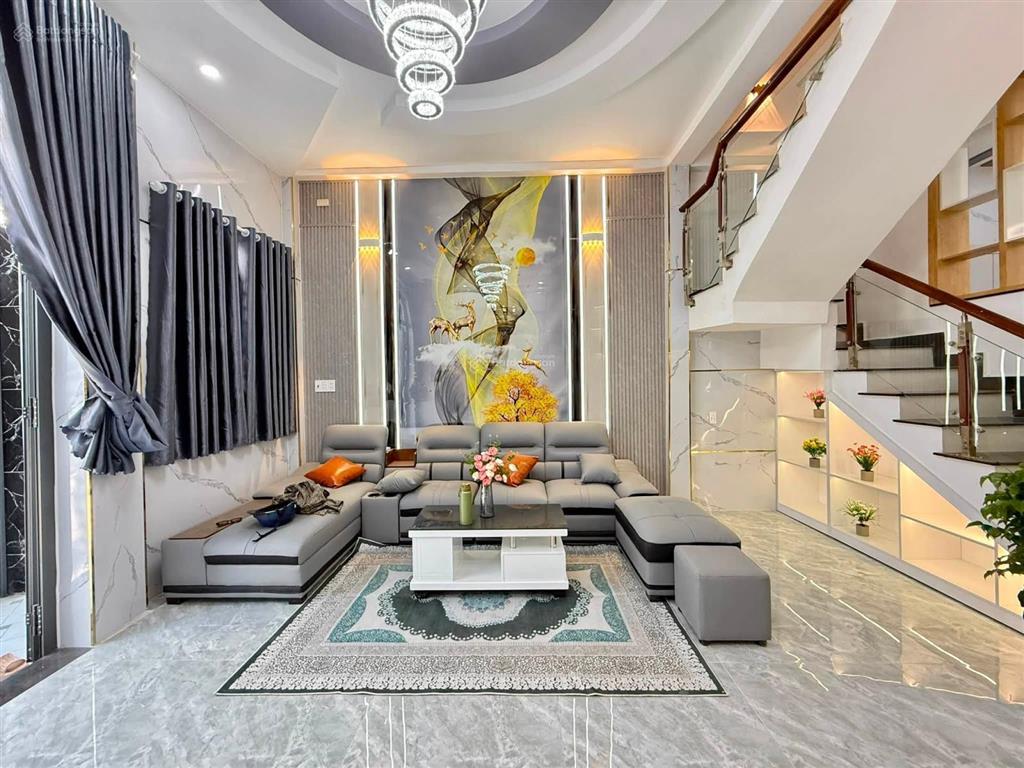 Bán nhà riêng tại đường trương thị hoa, 6,099 tỷ, 55m2, 4pn, 3wc, sổ hồng đầy đủ, hot!