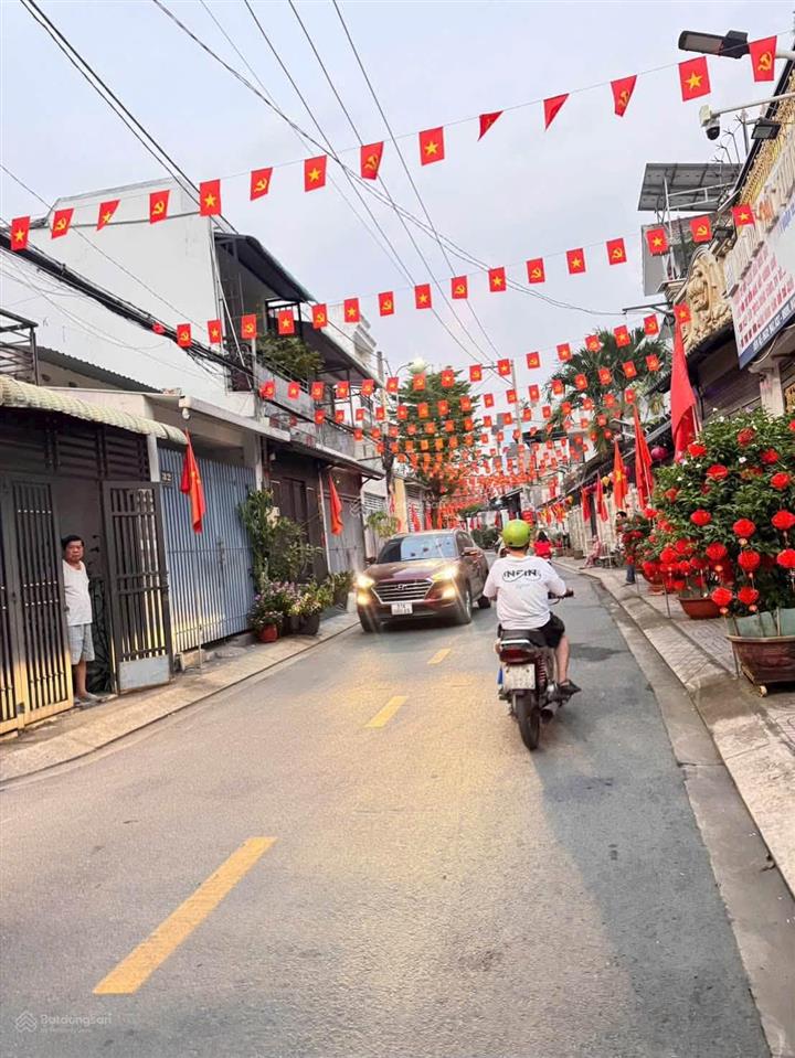 Cần bán gấp nhà 1/ ngắn hẻm xe hơi đường tân thới hiệp 09, phường tân thới hiệp, quận 12