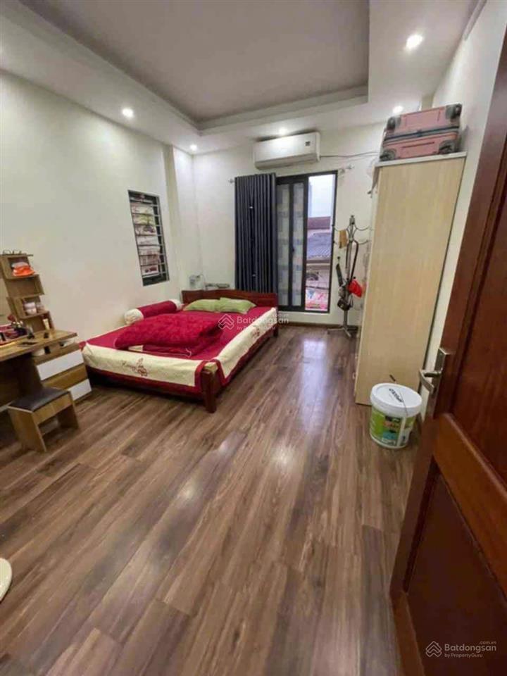 Fo bán nhà mặt phố trần đăng ninh, hà đông 40m2  4 tầng  13,9 tỷ sẵn sổ đỏ.