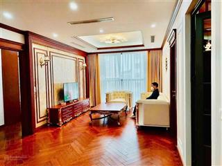 Nhà đẹp,thiết kế rất có gu bán căn hộ chung cư royal city 110m23n2vs.giá cực tốt chỉ hơn 9 tỷ xíu