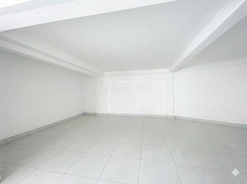 Cho thuê văn phòng 100m² (tầng 6) tại hoàng sa, quận 1  giá thuê 42,2 triệu/tháng