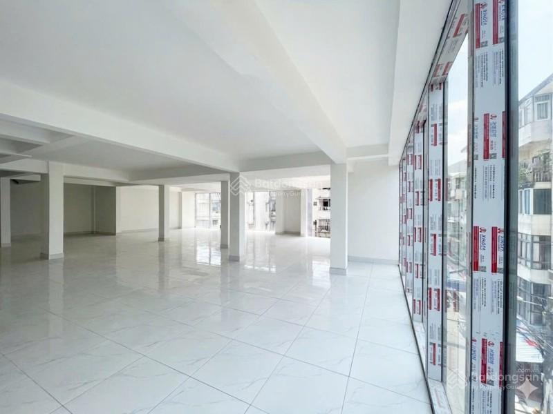 Cho thuê văn phòng 100m² (tầng 6) tại hoàng sa, quận 1  giá thuê 42,2 triệu/tháng