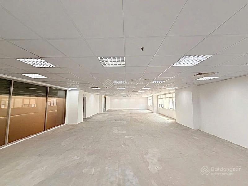 Cho thuê văn phòng 211m² đường đinh tiên hoàng, quận 1  giá thuê 167,8 triệu/tháng