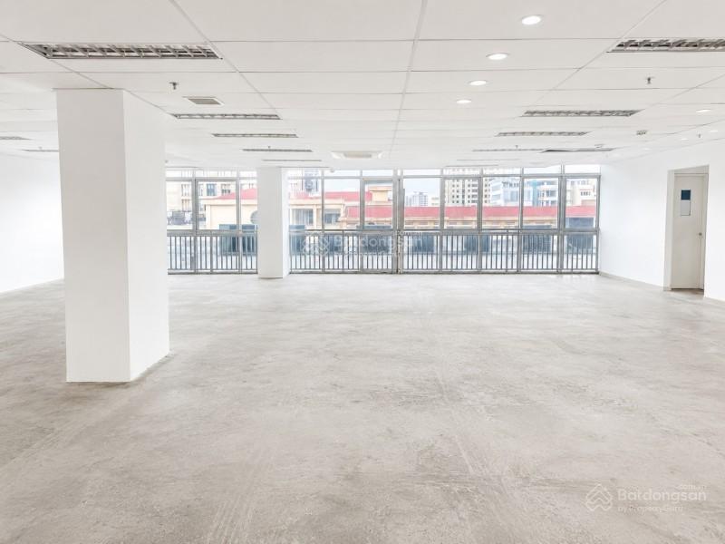 Cho thuê văn phòng 275m² đường mai thị lựu, quận 1  giá thuê 131,2 triệu/tháng