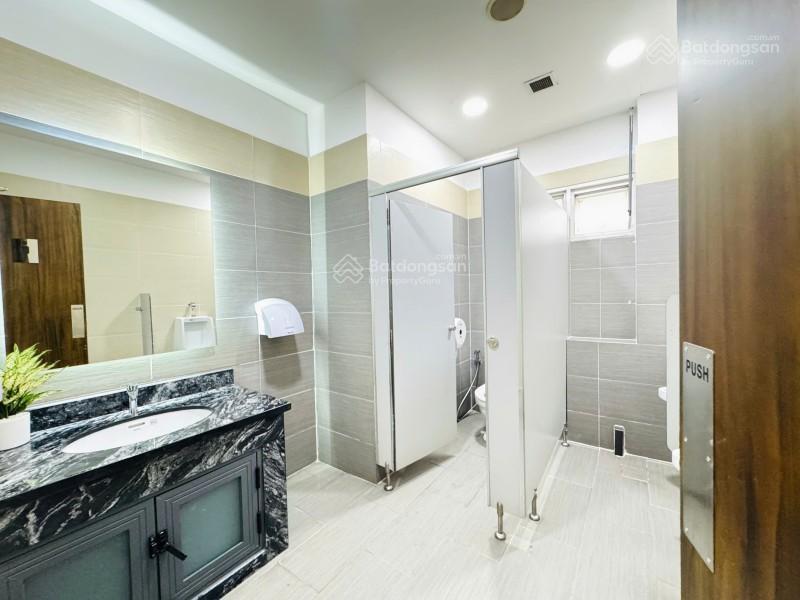 Cho thuê 107m² văn phòng cao cấp hạng b+ đường nguyễn đình chiểu, q3  giá thuê 23 usd/m²/tháng