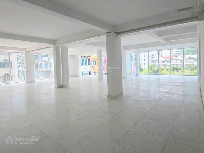 Cho thuê văn phòng 160 m2  đường hoàng sa, quận 1  giá thuê 80,2 triệu/tháng