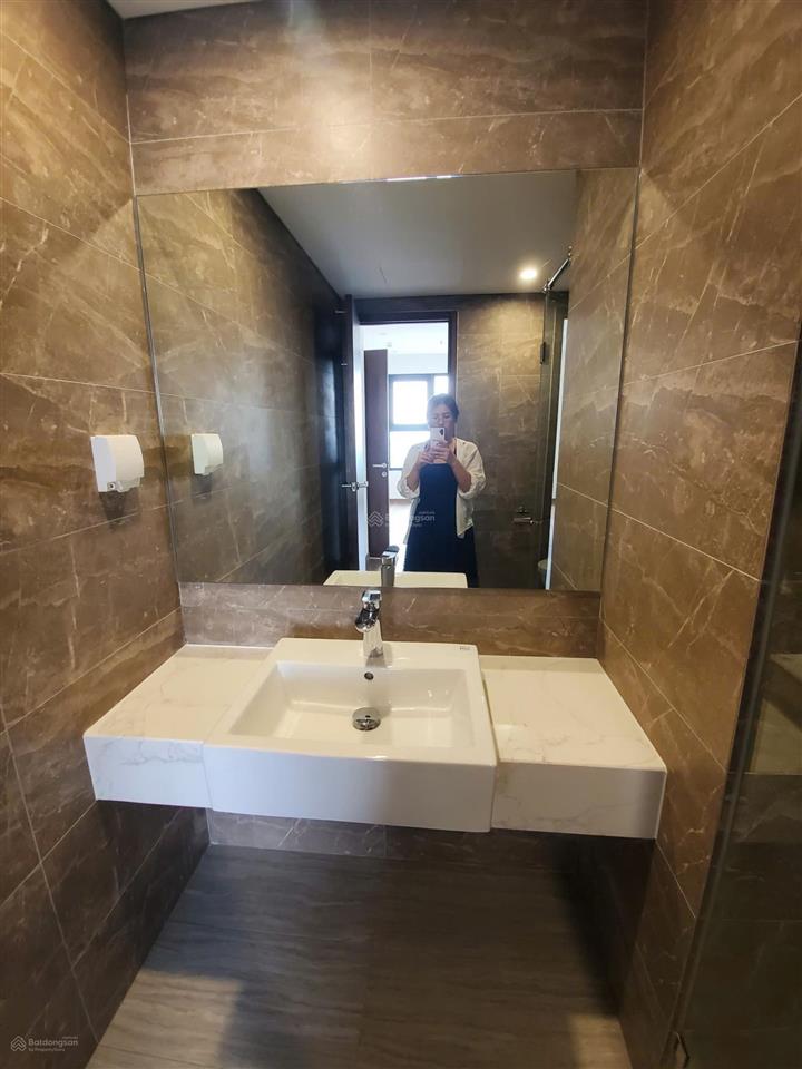 Bán căn 2 pn2wc toà ld3 view quảng trường ga metro 55m2 giá 3ty860 net, bàn giao cđt có smarthome