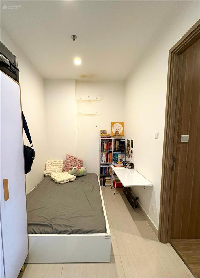Bán căn 1pn + dt 43m2 full đồ đẹp phân khu s1, giá 2,7 tỷ net