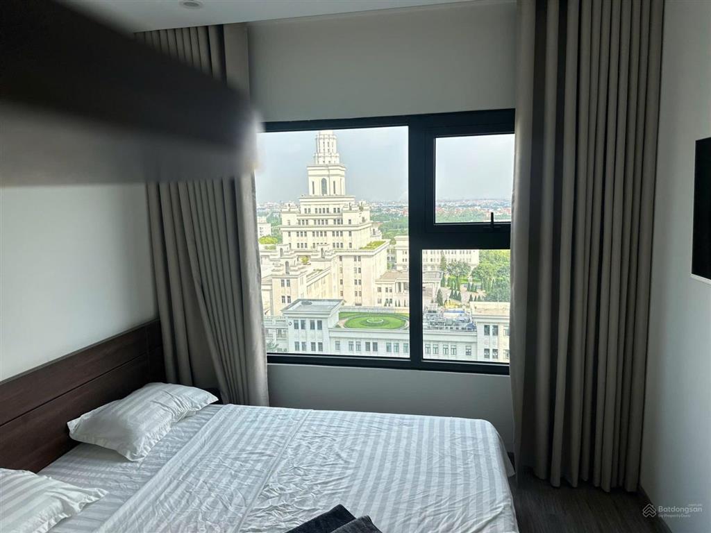 Bán căn 2pn1wc view vinuni đẹp nhất ocean park, lại hướng đông nam, full đồ, sẵn sổ giá 3,6 tỷ