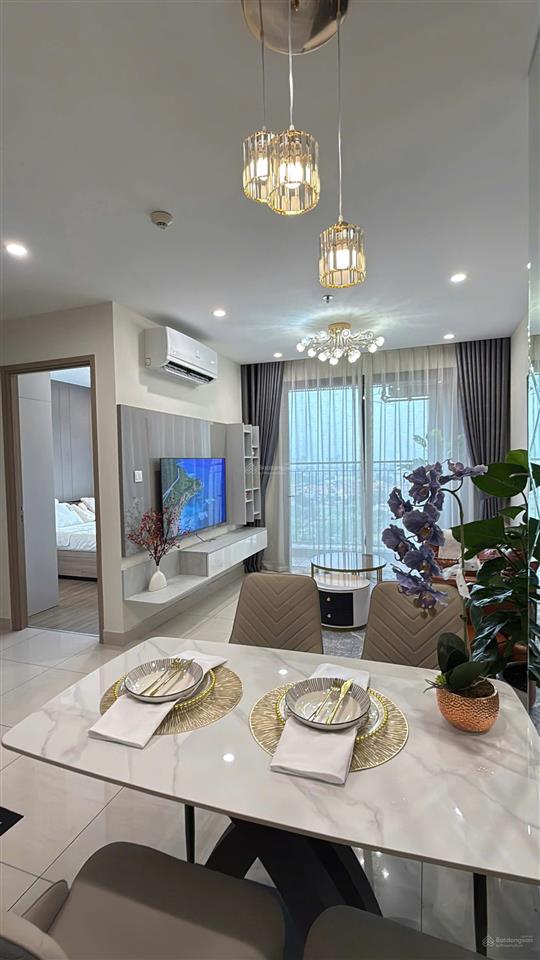 Bán 1+ view sông đồ đẹp tầng trung toà s2.03 diện tích 43m2 giá 2ty750 net