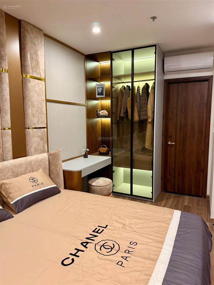 Cho thuê căn 2 ngủ 2 vs full đồ luxury toà zurich 1 nội thất full đồ, giá 17tr/th bao phí