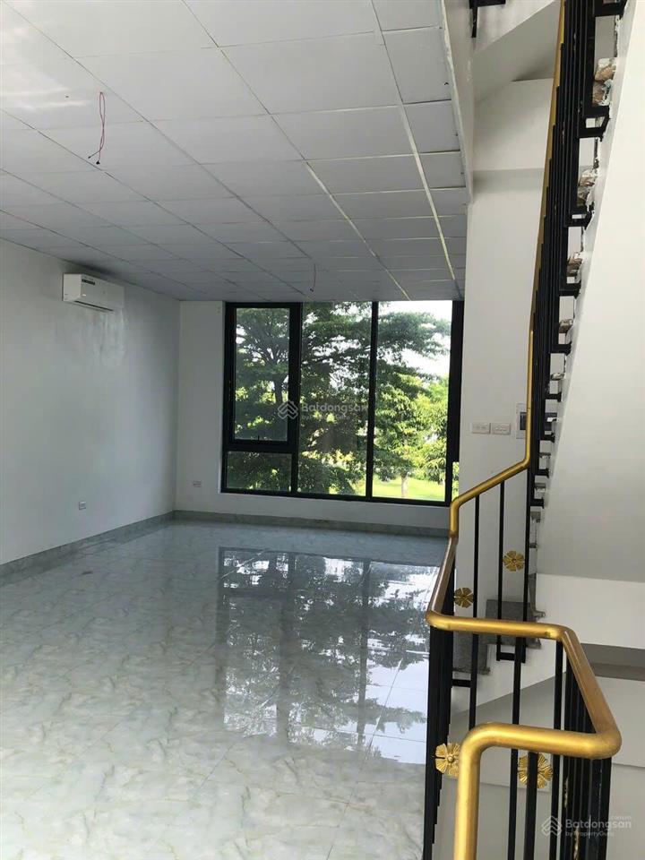 Cho thuê shophouse hoàn thiện 5 tầng giá 24tr/tháng, ưu tiên khách dài hạn vào được ngay