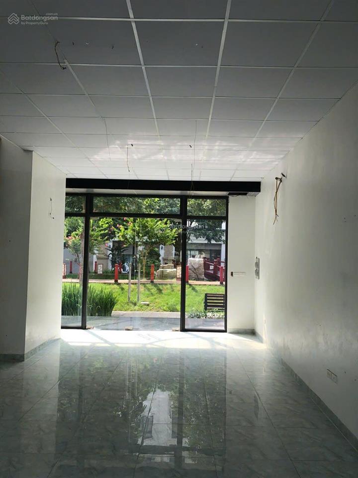 Cho thuê shophouse hoàn thiện 5 tầng giá 24tr/tháng, ưu tiên khách dài hạn vào được ngay