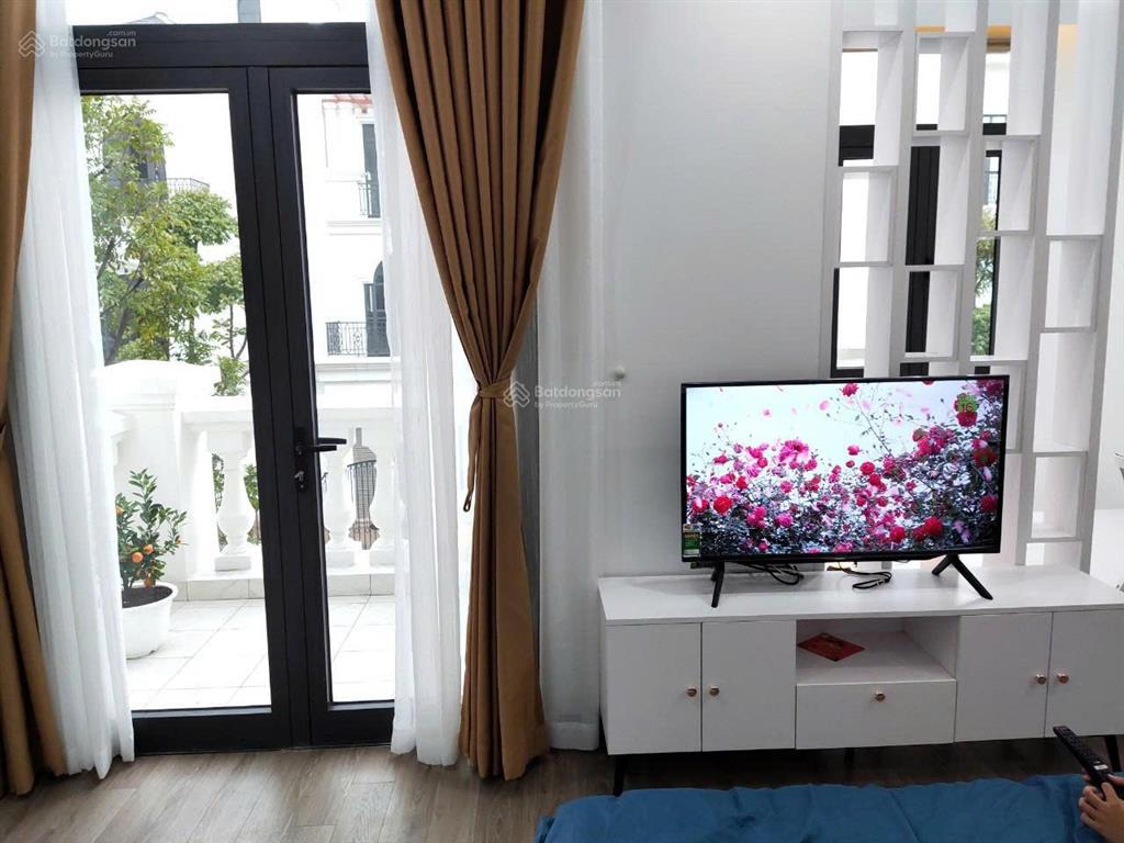 Cho thuê liền kề 90m2 ngọc trai full đồ 5 phòng ngủ, giá 35tr/tháng, bảo vệ 24/7, phân khu đẹp