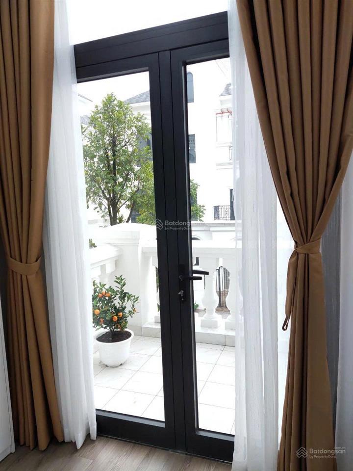 Cho thuê liền kề 90m2 ngọc trai full đồ 5 phòng ngủ, giá 35tr/tháng, bảo vệ 24/7, phân khu đẹp