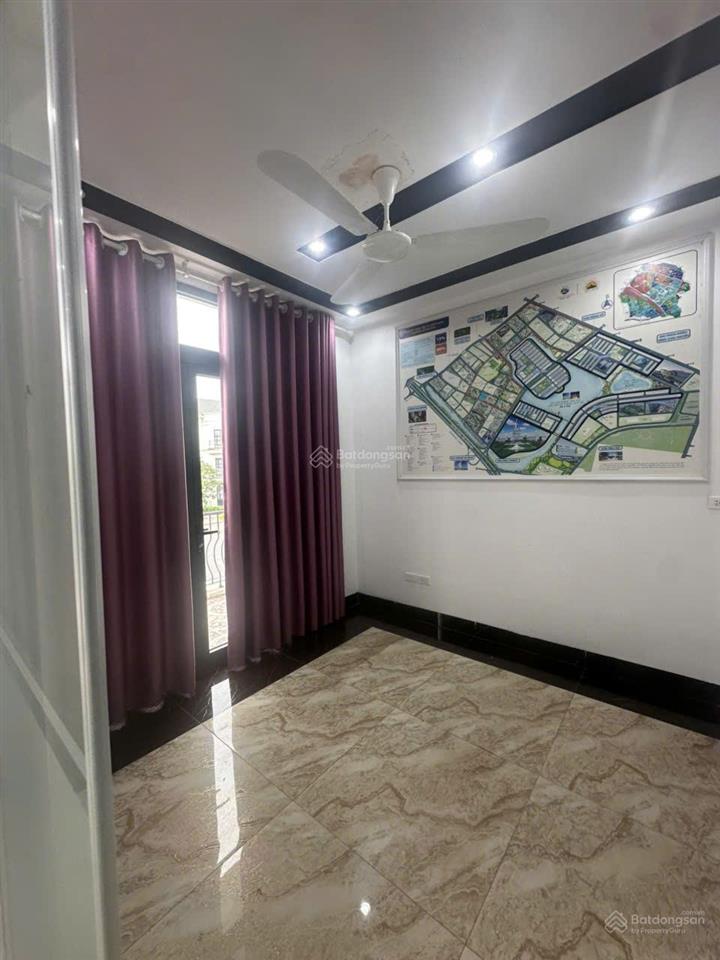 Cho thuê liền kề hải âu 90m2 hoàn thiện cơ bản 3tầng 1tum có điều hoà, ko thang máy. giá 27tr/tháng
