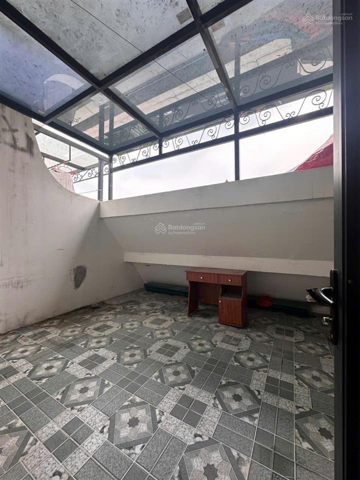 Cho thuê liền kề hải âu 90m2 hoàn thiện cơ bản 3tầng 1tum có điều hoà, ko thang máy. giá 27tr/tháng