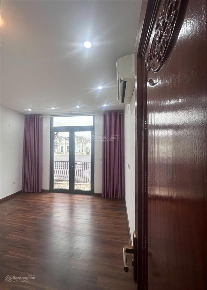 Cho thuê liền kề hải âu 90m2 hoàn thiện cơ bản 3tầng 1tum có điều hoà, ko thang máy. giá 27tr/tháng