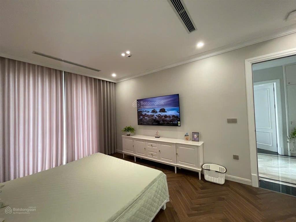 Cho thuê căn đơn lập nổi bật ocean park giá 100tr/tháng full đồ siêu phẩm