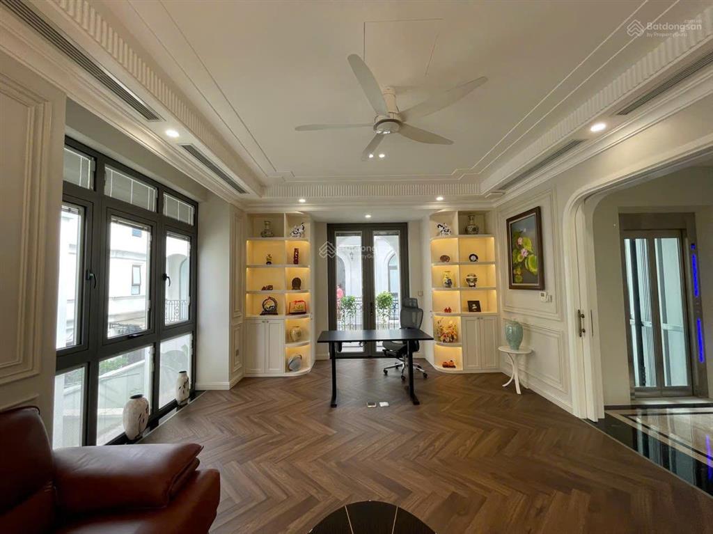 Cho thuê căn đơn lập nổi bật ocean park giá 100tr/tháng full đồ siêu phẩm