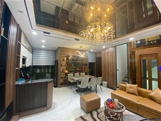 Cho thuê nhà sb19a hoàn thiện 5 tầng full đồ có thang máy, giá 42tr/tháng