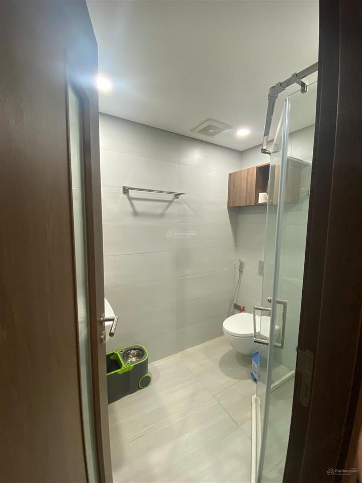 Cho thuê nhà sb19a hoàn thiện 5 tầng full đồ có thang máy, giá 42tr/tháng