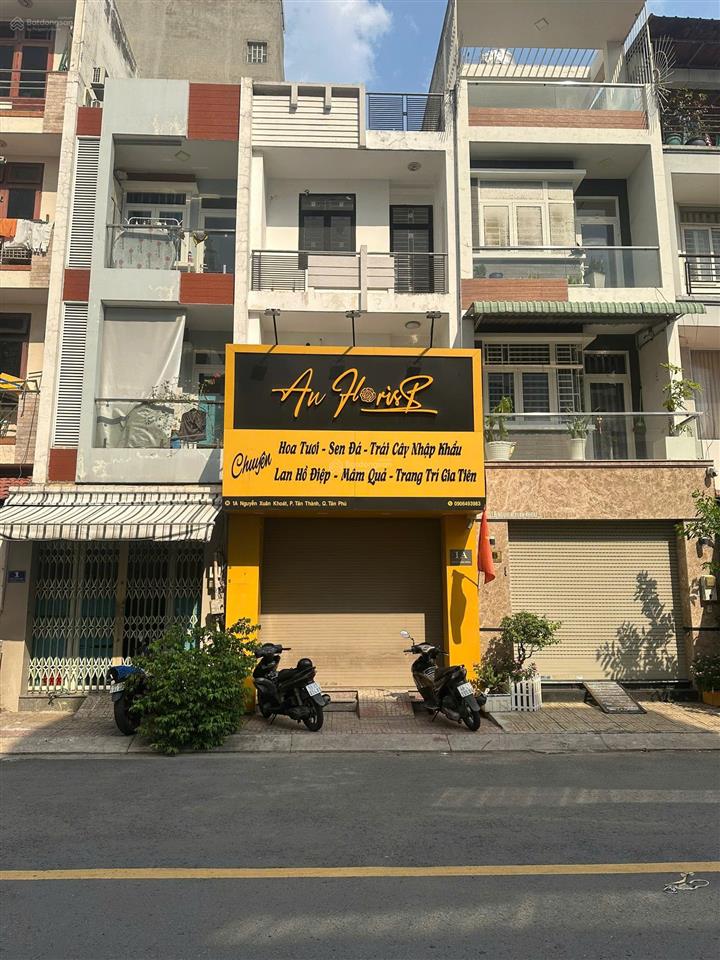 Bán nhà mtkd đẹp tại nguyễn xuân khoát, 10,7 tỷ, 4x12,5m trệt 2 lầu st kiên cố