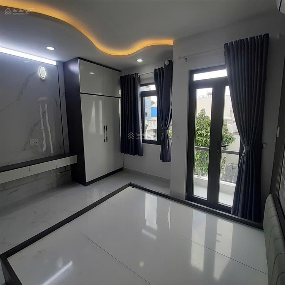 Bán nhà mới xây mới full nội thất (như hình) 4x13m 4 tầng tại thạch lam , giá 7,7 tỷ còn tl