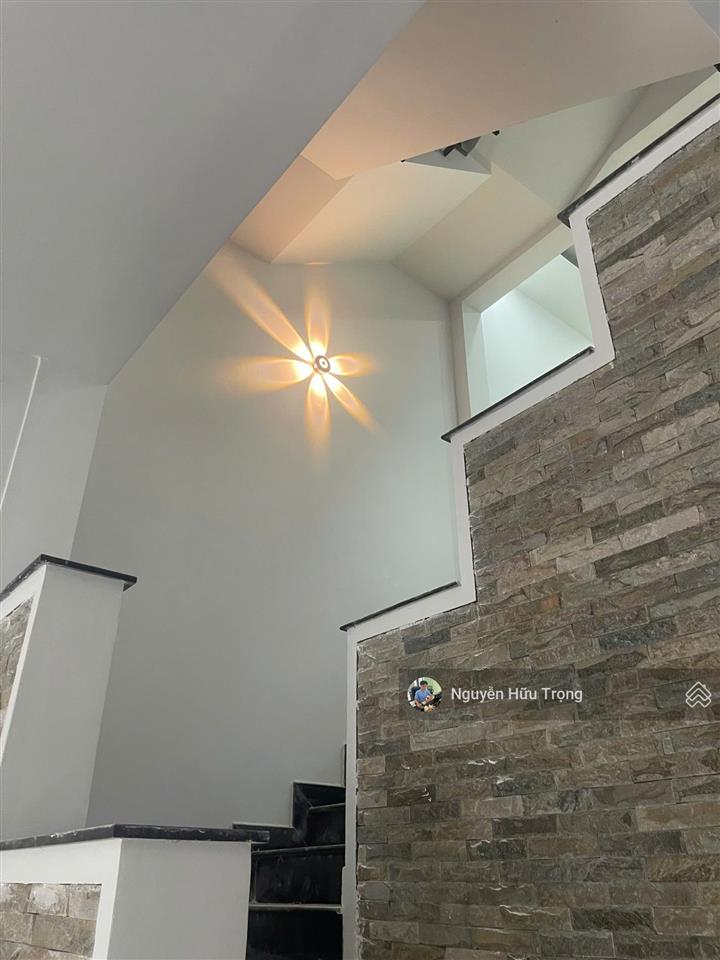 Bán nhà 612/14 bình long gần aeon tân phú, 6,75 tỷ, 4x19m 4 tầng mới mẻ, vị trí đẹp tuyệt vời