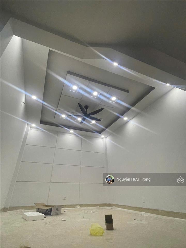 Bán nhà 612/14 bình long gần aeon tân phú, 6,75 tỷ, 4x19m 4 tầng mới mẻ, vị trí đẹp tuyệt vời