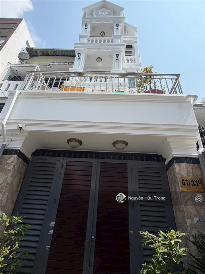 Bán nhà đẹp tân thắng đối diện aeon mall, 4,1x17,5m, 4 tầng mới đẹp, giá 9,5 tỷ còn tl