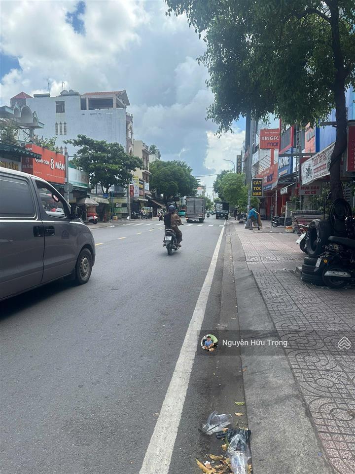 Bán nhà mặt tiền gò dầu, p. tân quý, tân phú  dt 4.1x21m  3 lầu  giá 16 tỷ  nhanh tay còn kịp