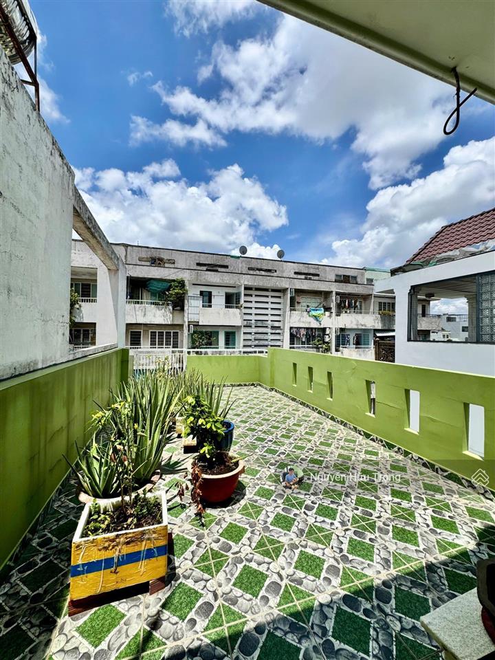 Mặt tiền đường nhựa  số 12 cư xá độc lập 4x15m 4 tầng mới đẹp vào ở ngay giá 9,4 tỷ còn tl