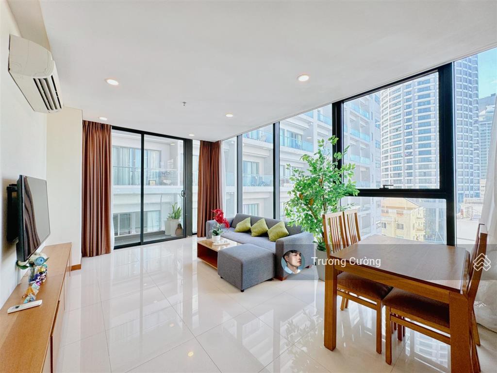 Bán căn hộ có view góc, view biển, đã có sổ hồng, 62m2, bố trí 1 phòng ngủ.  0778 087 ***