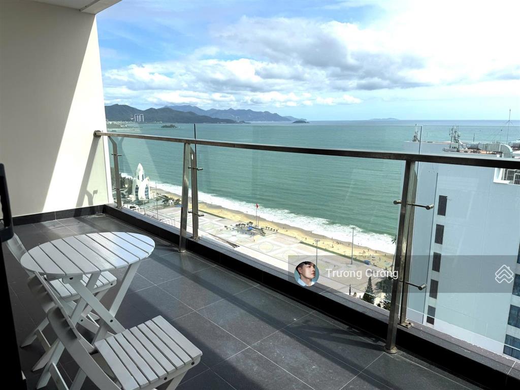 Bán căn hộ maple view trực diện biển giá 6,5 tỷ đã có sổ hồng lâu dài.  0778 087 ***