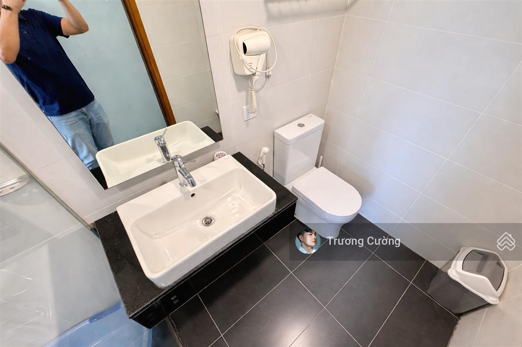 Bán nhanh căn 2 phòng ngủ, 2 wc view city tòa maple nha trang đã có sổ đỏ chỉ 4,7 tỷ  0778 087 ***