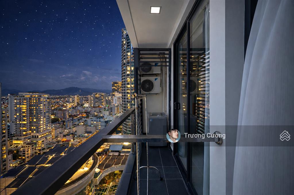 Bán nhanh căn 2 phòng ngủ, 2 wc view city tòa maple nha trang đã có sổ đỏ chỉ 4,7 tỷ  0778 087 ***