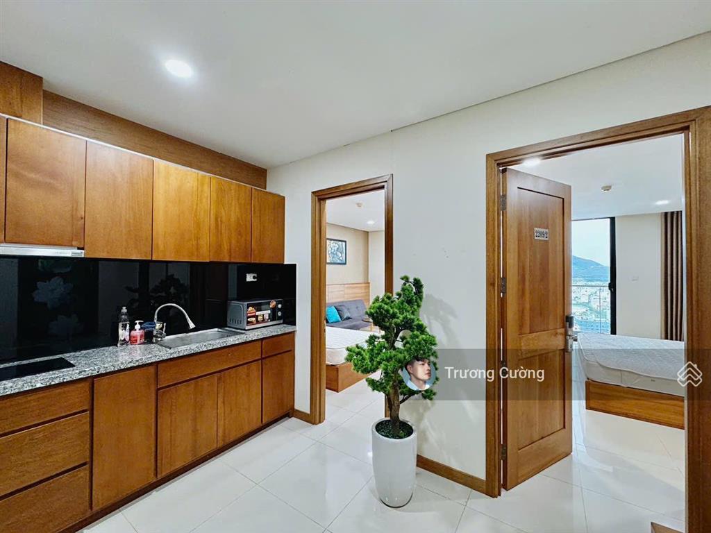 Bán căn hộ 2 phòng ngủ maple nha trang view phố có dòng tiền thuê giá chỉ 5 tỷ.  0778 087 ***