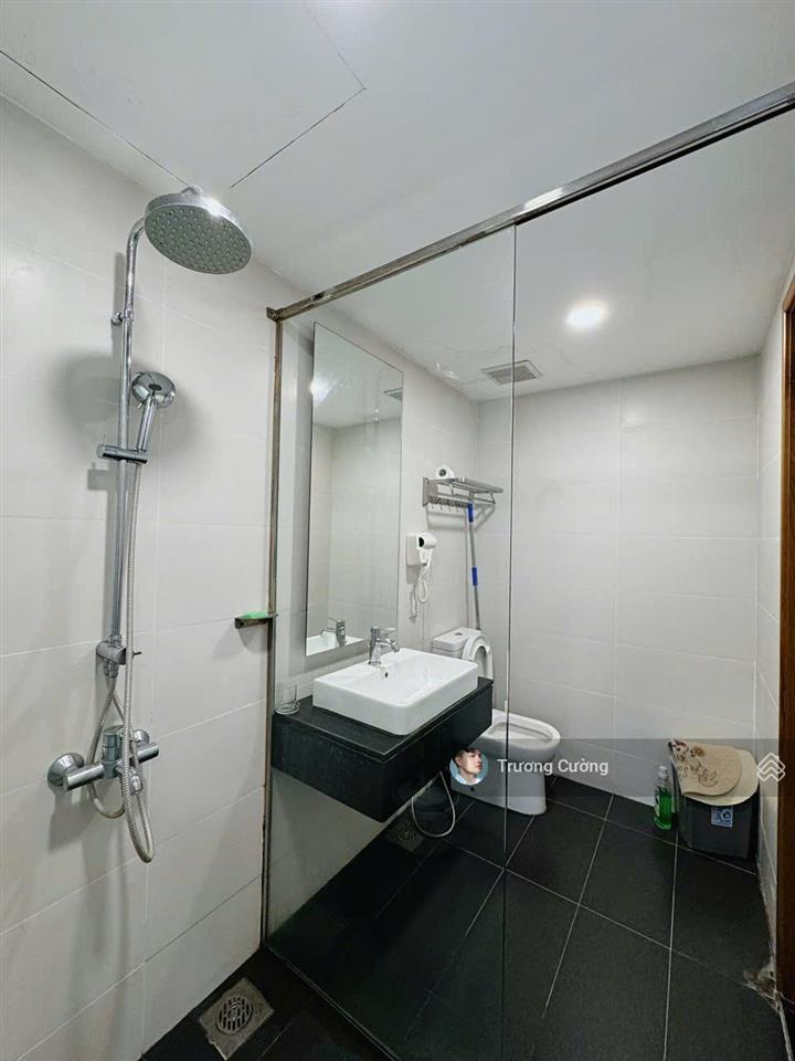 Bán căn hộ 2 phòng ngủ maple nha trang view phố có dòng tiền thuê giá chỉ 5 tỷ.  0778 087 ***
