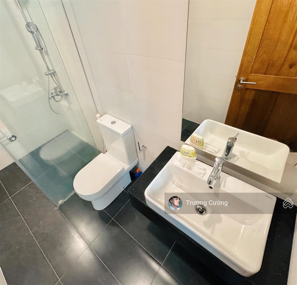 Hiếm có căn hộ góc biển maple nha trang đã có sổ hồng lâu dài 43m2 có dòng tiền thuê  0778 087 ***