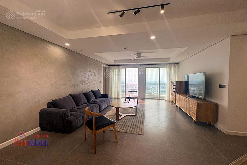 Căn hộ 4pn tầng cao siêu thoáng toà p ciputra, view sân golf, căn vip thang máy riêng.