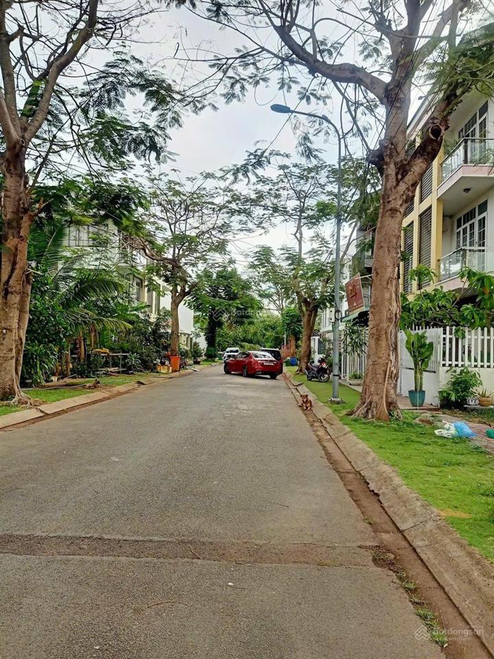 Mặt tiền cầu xây 2 tăng nhơn phú, tp. thủ đức