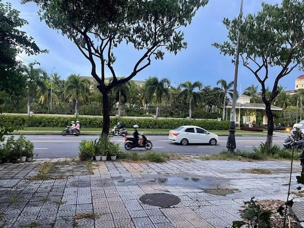 Cần bán cặp đất võ nguyên giáp sân bay nước mặn, đối diện olalani vs crow