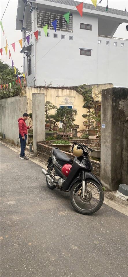 Bán 71.8m2 đất xuân thuỵ  kiêu kỵ đường thông xe 16c sát dự án vinhomes giá 5.95tỷ  0902 132 ***