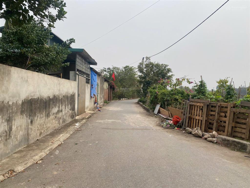 Bán 71.8m2 đất xuân thuỵ  kiêu kỵ đường thông xe 16c sát dự án vinhomes giá 5.95tỷ  0902 132 ***