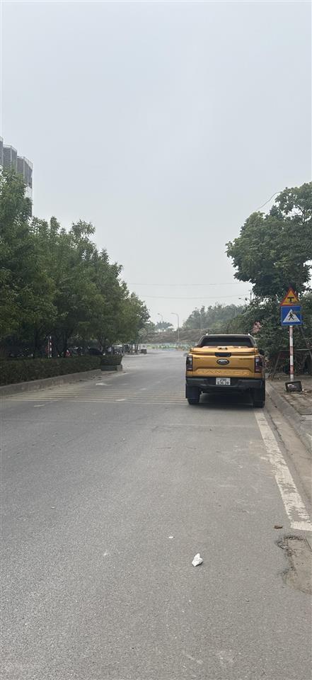 100m2 đất đấu giá giang biên (5x20) vị trí kim cương mặt đường lớn kinh doanh đỉnh  0902 132 ***