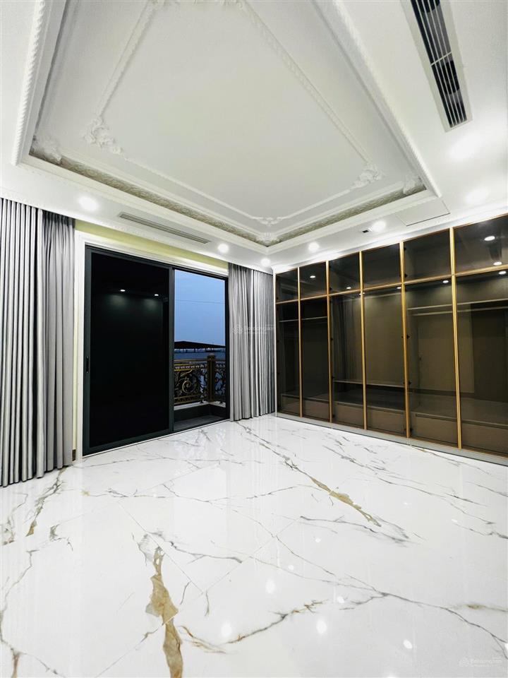 Bán nhà mặt phố nông vụ 78m2x6t thang máy giá siêu hời vị tri trung tâm kinh doanh đỉnh 30.5 tỷ