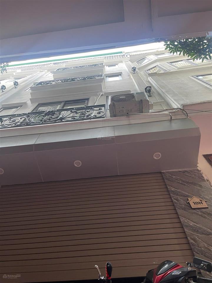 Bán gấp nhà mới lô góc 31m2 x 5t phúc lợi cách ô tô 20m giá chỉ 6.15 tỷ   0902 132 ***